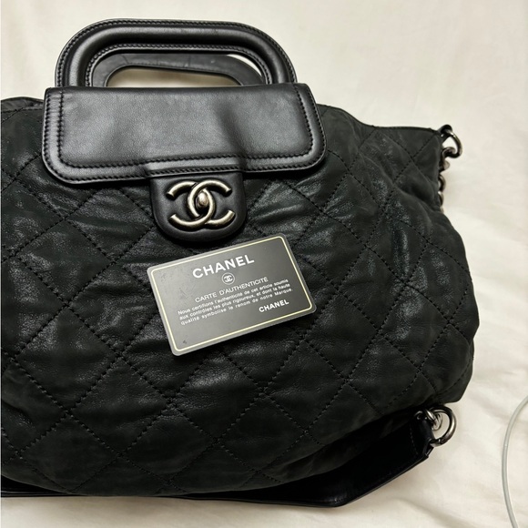 AUTHENTIC chanel hobo bag - Picture 5 of 7